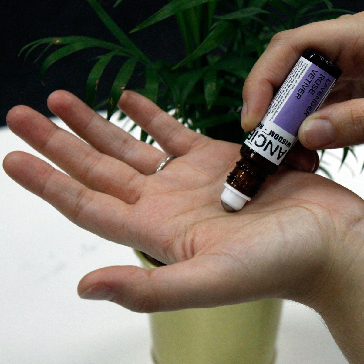 Roll-On Essential Oil Blend – Just Chill! – 10 ml