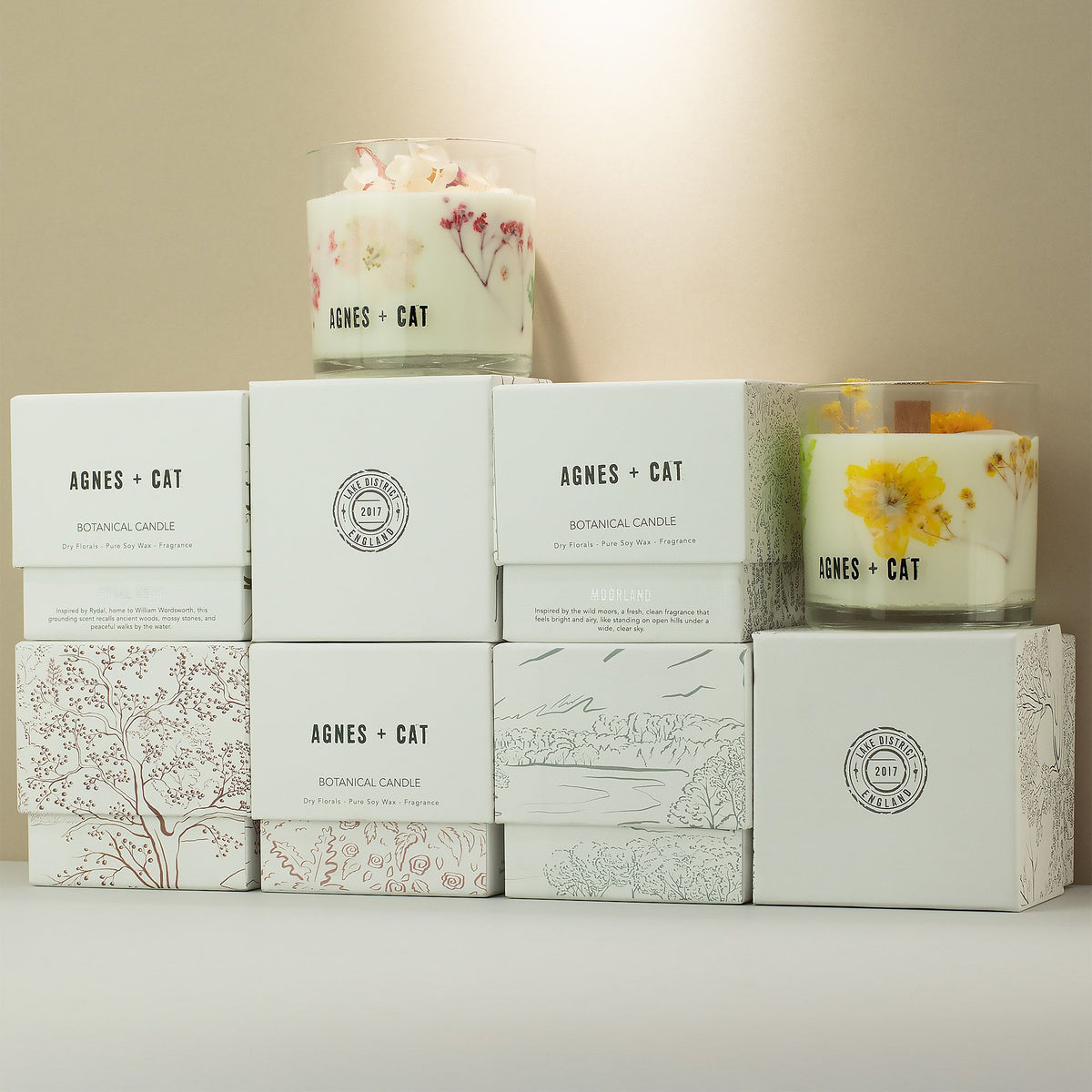 Agnes + Cat Botanische Sojakaars – Roses of Sawrey
